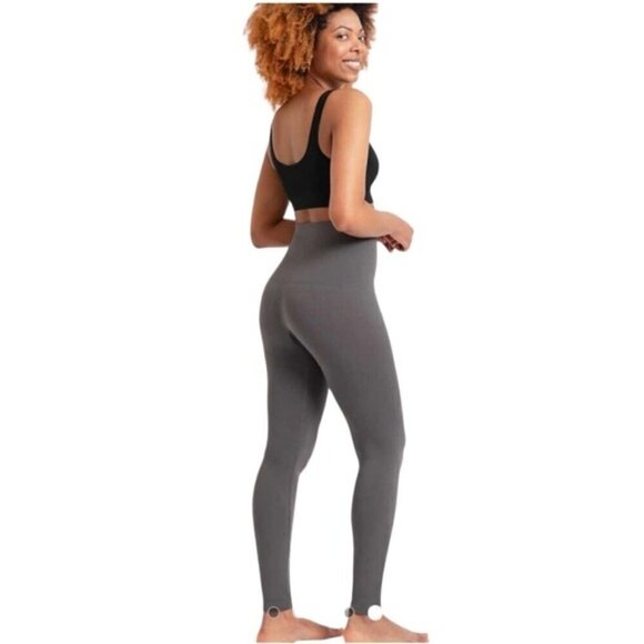 Shapermint - Empetua - Women's Essentials Seamless Mid-Waist Leggings - Gray. L - Picture 8 of 12